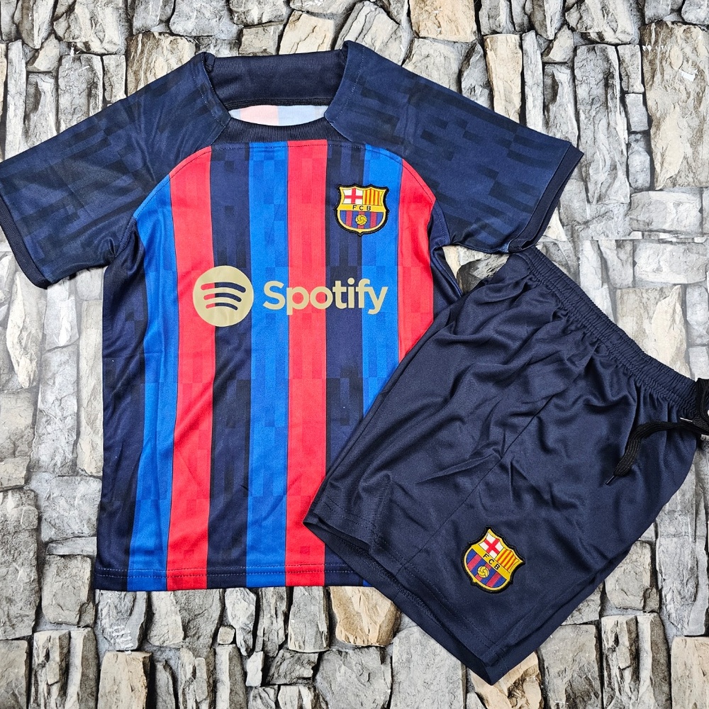 Barcelona Kids  Soccer Jersey Kit Youth/ Barcelona jersey for kids